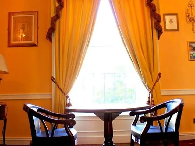 Lynams Hotel Dublin