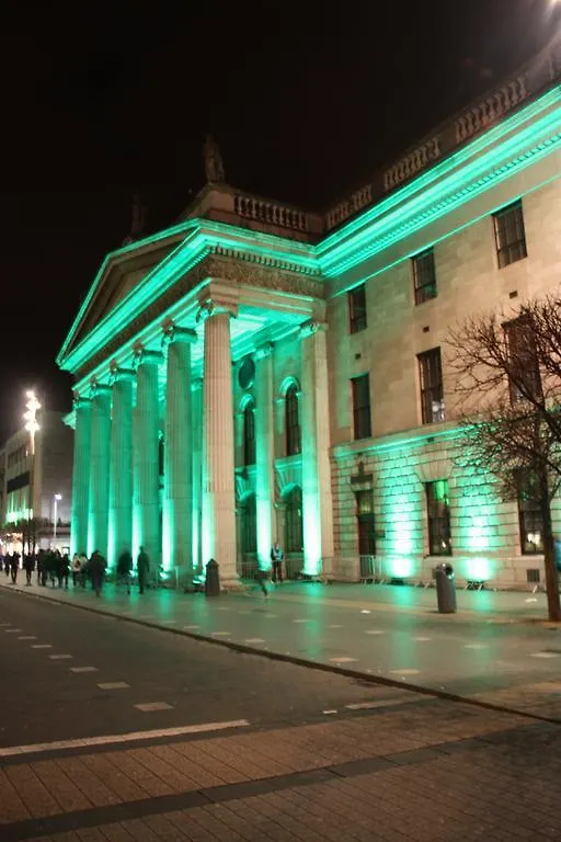 Lynams Hotel Dublin