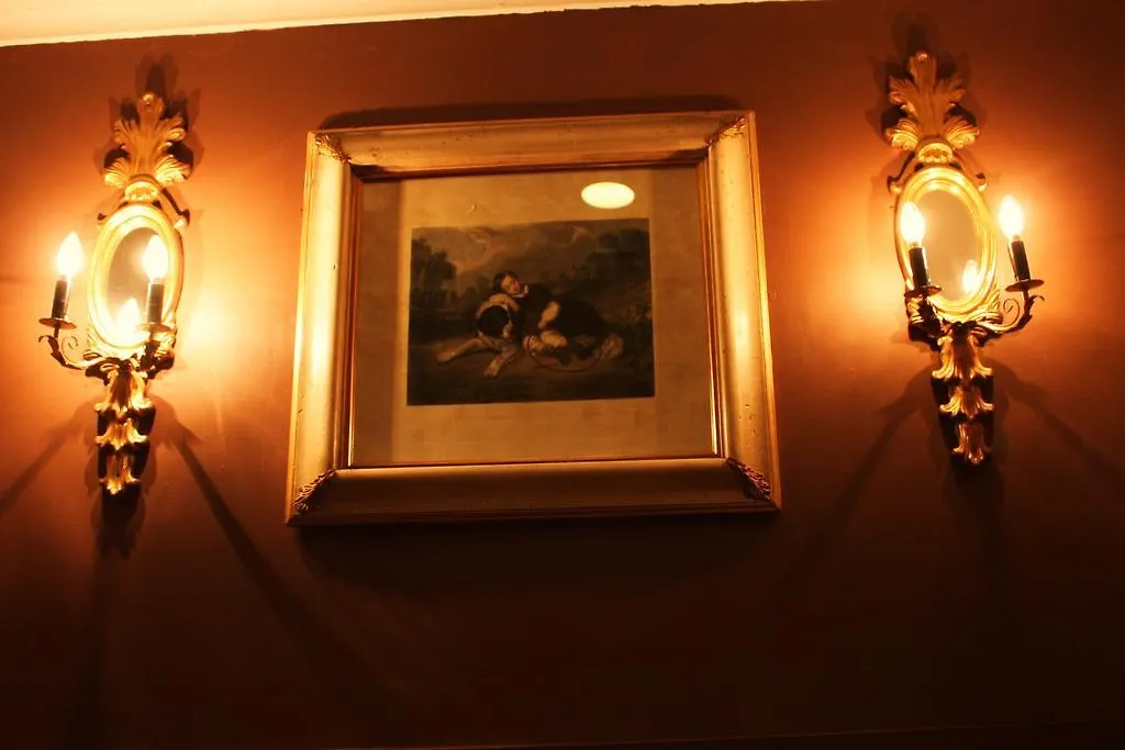 Lynams Hotel Dublin