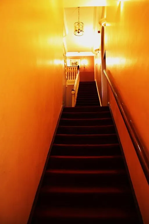 **  Lynams Hotel Dublin Irland